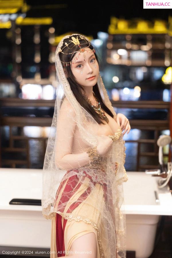 豆瓣酱  [XiuRen]高清写真图 2024.04.07 No.8349 豆瓣酱 美乳性感第48张图片